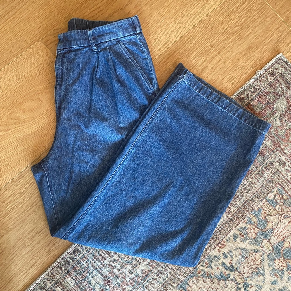 GAP Wide Leg Flare Jeans in Dark Blue Denim - Picture 2 of 15